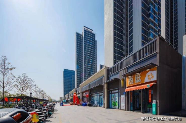 南宫28智联汽车小镇(营销中心)2025首页网站-智联汽车小镇欢迎您@智联汽车小(图7)