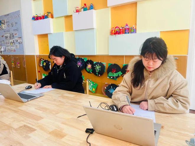 南宫28信阳市百花幼儿园：师光熠熠绽芳华 匠心筑梦展风采(图5)