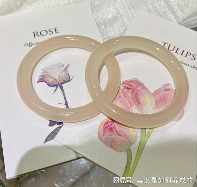 南宫28隔壁阿姨羡慕哭了！妈妈生日送什么礼物好？这十款大家可以闭眼冲(图4)