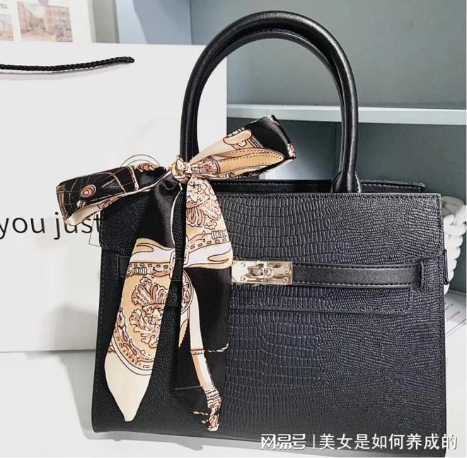 南宫28隔壁阿姨羡慕哭了！妈妈生日送什么礼物好？这十款大家可以闭眼冲(图6)