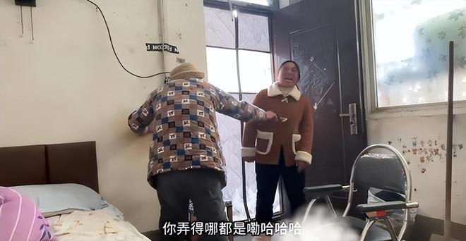 南宫28“还过个屁年！”河南女子崩溃时的嘶吼撕开4500万家庭的隐痛！(图10)