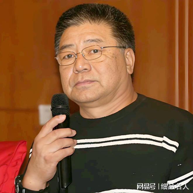 南宫NG·28(中国)官方网站他是“双料影帝”是雷佳音的恩师他离婚了吗？(图20)