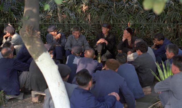 南宫28我48岁了老公也50可他每天还是黏我恨不得我每天挂在他身上(图7)