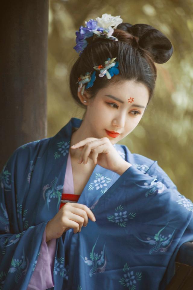 南宫NG·28(中国)官方网站单身大爷照顾儿媳8年儿子回来后却多了个孩子大爷：这(图13)