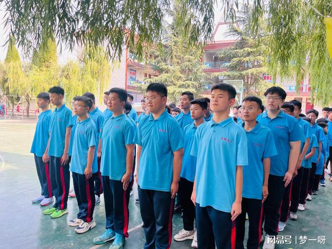 南宫NG·28(中国)官方网站如何帮助孩子远离手机培养学习兴趣？(图1)