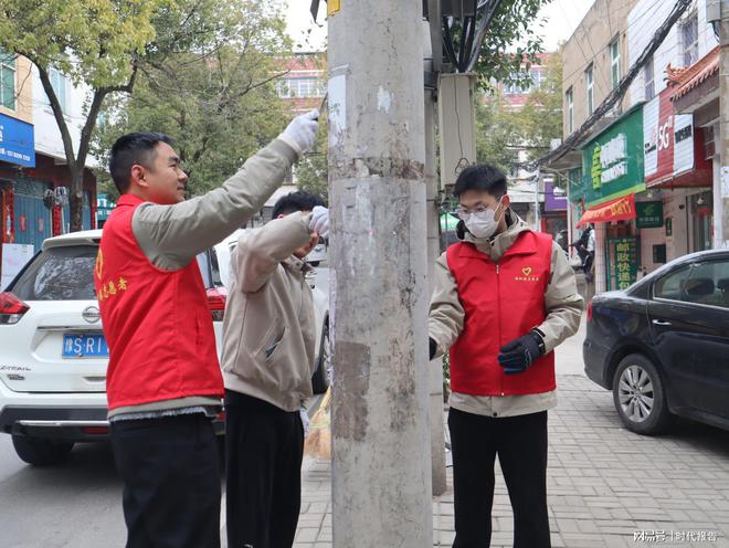 南宫NG·28(中国)官方网站罗山县楠杆镇：清洁行动齐发力 人居环境焕新颜(图2)