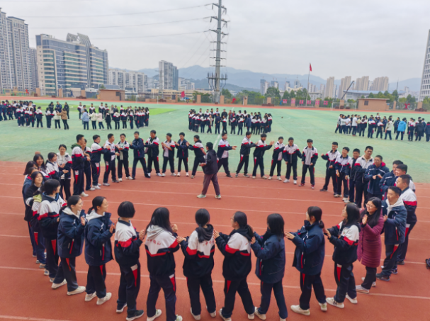 南宫NG·28(中国)官方网站“123+N”工作模式呵护“心晴”助成长pp——龙(图2)