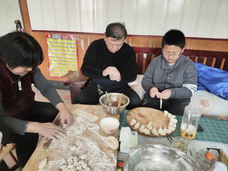 南宫28桓台县田庄中学开展“我们的节日·欢乐中国年”系列活动(图1)