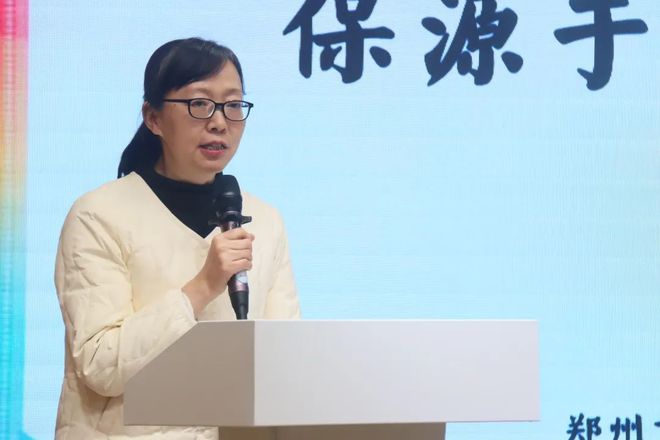南宫NG·28(中国)官方网站郑东新区秋澄幼儿园、宏图街幼儿园开展保育教师业务技(图1)