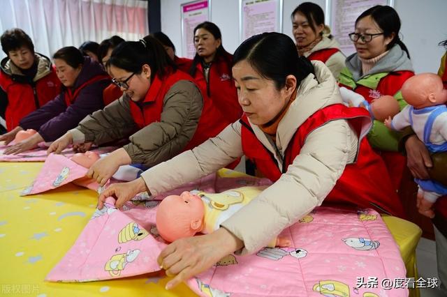 南宫NG·28(中国)官方网站技能加持就业无忧！聊城培训助妇女职场扬帆起航！(图7)