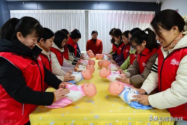 南宫NG·28(中国)官方网站技能加持就业无忧！聊城培训助妇女职场扬帆起航！(图5)