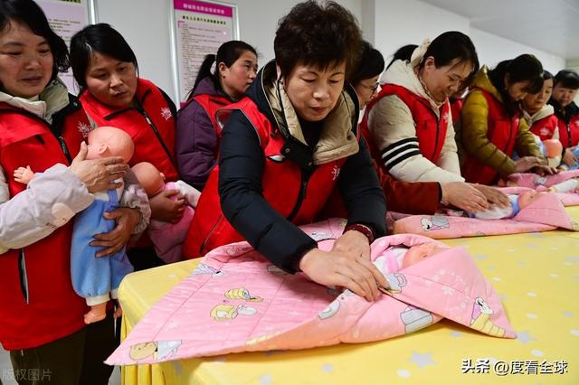 南宫NG·28(中国)官方网站技能加持就业无忧！聊城培训助妇女职场扬帆起航！(图9)